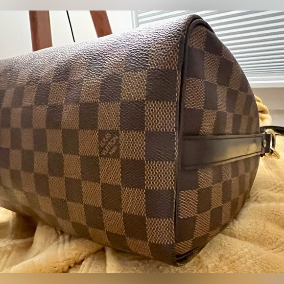 Authentic Louis Vuitton Damier Ebene Canvas Speedy 25 Bandouliere - Picture 16 of 16